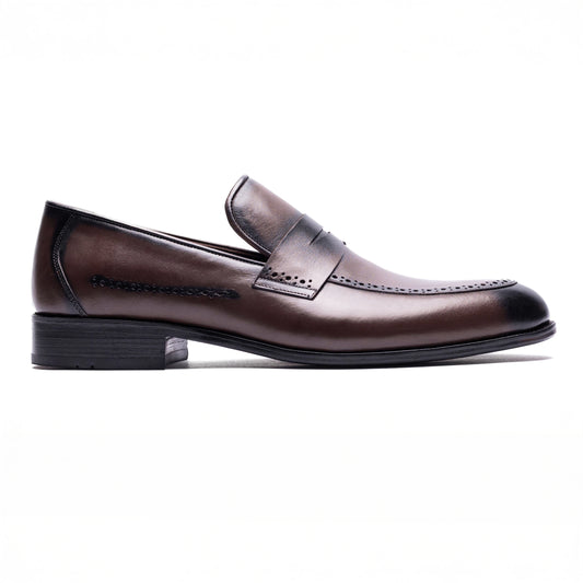 Side profile of Un Aldric Step Brown in premium leather