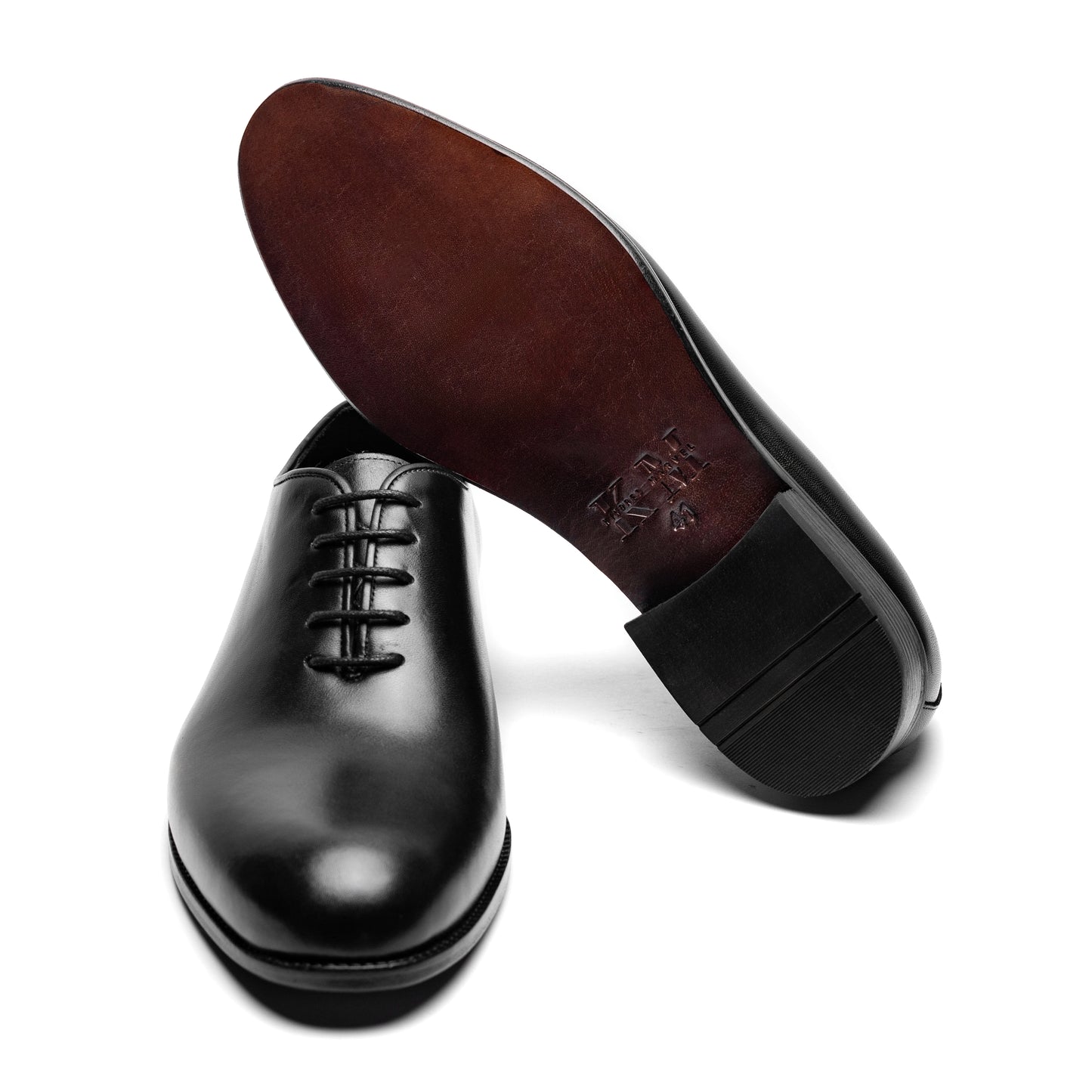 Valencia Wholecut Black – handcrafted leather sole with stitched construction, refined finish for formal wear