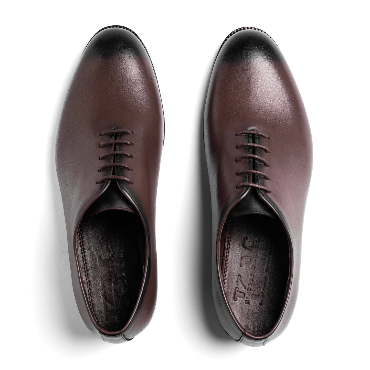 Top-down view of Valencia Wholecut Brown highlighting full-grain leather