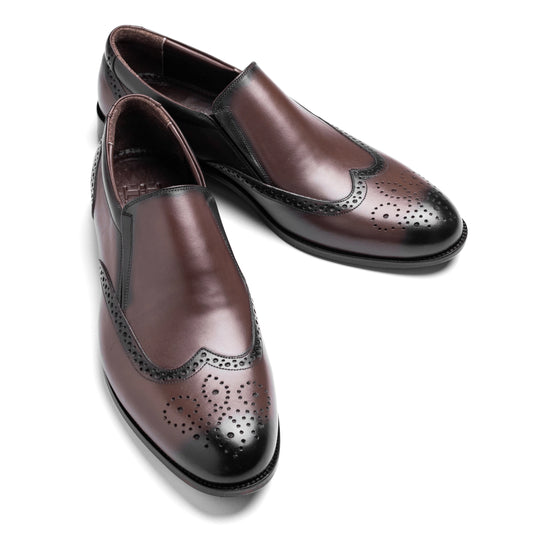 Loafer Brogue Wingtip Brown – front view with burnished leather finish