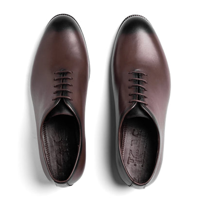 Top-down view of Valencia Wholecut Brown highlighting full-grain leather